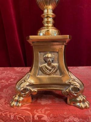 1  Altar - Cross
