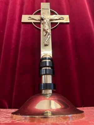 Altar - Cross style art - deco en Brass / Bronze / Polished and Varnished / Ebony Wood, Belgium  20 th century ( Anno 1930 )