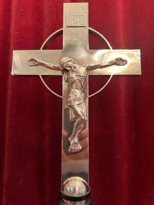 Altar - Cross style art - deco en Brass / Bronze / Polished and Varnished / Ebony Wood, Belgium  20 th century ( Anno 1930 )