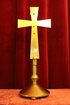 Altar - Cross High Quality style ART - DECO en Bronze - Brass - Gilt, Belgium 20th century ( anno 1950 )