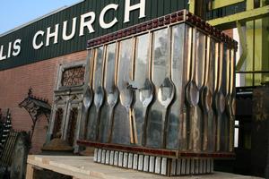 Tabernacle style Art -Deco en brass / bronze / glass / iron., Dutch 20 th century