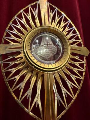 Monstrance Full Silver 1.15 Kgs ! Atelier : Brom style Art Nouveau  en Full - Silver / Gilt /  Silver Marks Present / Glass, Netherlands  20 th century