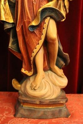 Angel  style Baroque en fully hand-carved wood polychrome, Austria 20th century