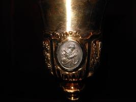 Chalice style Baroque en full silver / Gilt, France 1839