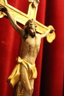 Cross + Corpus style Baroque en hand-carved wood polychrome / Gilt, Southern Germany 18th century