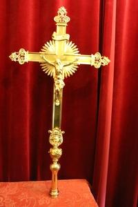 Processional - Cross style Baroque en Bronze / Polished and Varnished, France 19th century