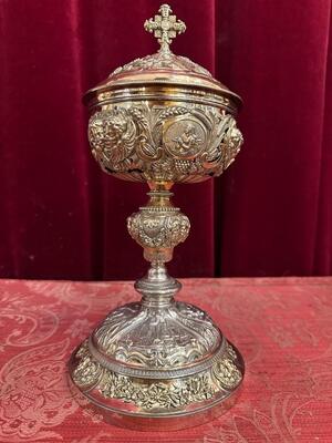 Ciborium style Baroque - Style en Full Bronze Polished and Varnished, Belgium  19 th century ( Anno 1835 )