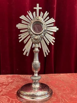 Monstrance. style Baroque - Style en Brass / Bronze / Silver Plated Polished and Varnished, Belgium  19 th century ( Anno 1840 )