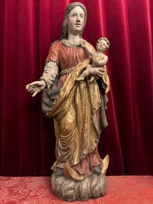 St. Mary With Child Sculpture  style Baroque - Style en Hand - Carved Wood Polychrome , Southern Germany 18 th century