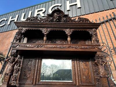 Cabinet  en Oak wood, Netherlands  19 th century