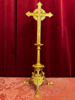 Altar - Cross style Classicistic en Bronze / Gilt / Polished and Varnished, France 19 th century ( Anno 1885 )