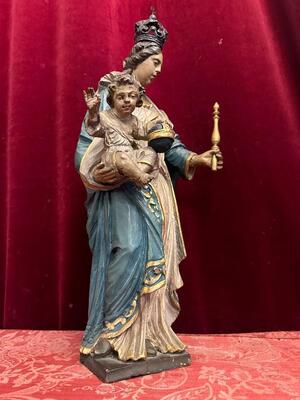 1 Classicistic Madonna With Child Sculpture