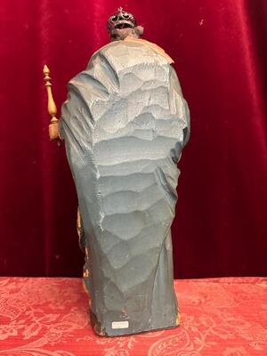 1 Classicistic Madonna With Child Sculpture