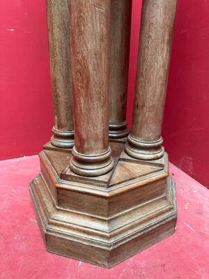 1 Classicistic Statue Stand