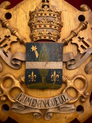 Double Sided Procession - Shield en Hand Carved Wood Painted, Belgium 19 th century