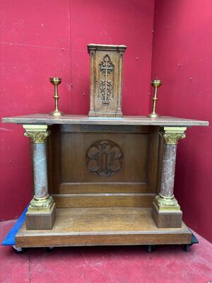 1 Gothic - style Altar