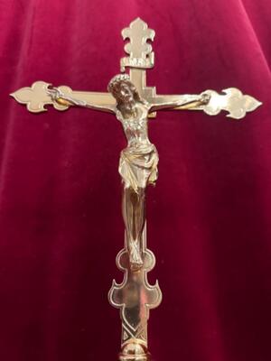 Altar - Cross style Gothic - Style en Bronze / Polished and Varnished, Belgium  19 th century ( Anno 1885 )