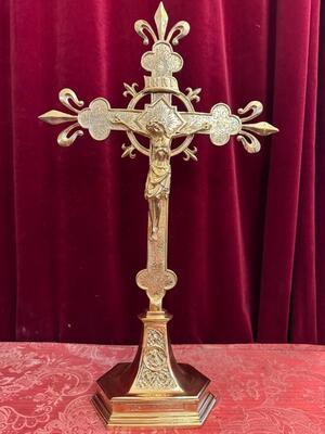 Altar - Cross style Gothic - Style en Bronze / Polished and Varnished, Belgium  19 th century ( Anno 1890 )