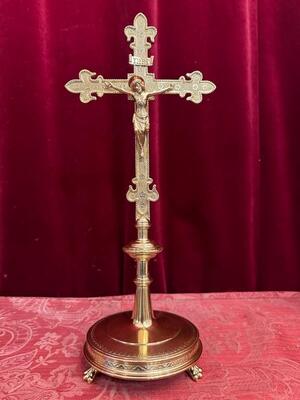 Altar - Cross style Gothic - Style en Bronze / Polished and Varnished, Belgium  19 th century ( Anno 1885 )