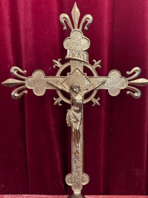 Altar - Cross style Gothic - Style en Bronze Gilt, Belgium  19 th century