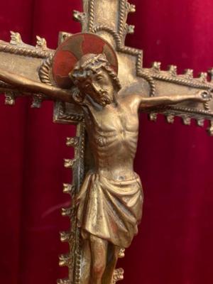 Altar - Cross style Gothic - style en Bronze / Gilt / Glass, France 19 th century ( Anno 1890 )