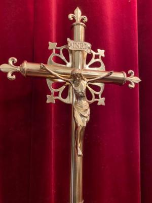 Altar - Cross style Gothic - style en Bronze / Polished and Varnished, BELGIUM 19 th century