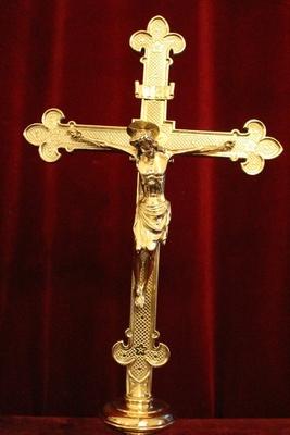 Altar - Cross style Gothic - style en Full Bronze / Polished and Varnished, France 19th century