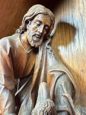 Architectural Ornament Depicting Jesus And The Sheep style Gothic - Style en Oak wood, Netherlands  19 th century ( Anno 1875 )