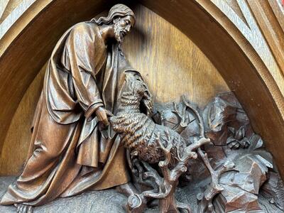 Architectural Ornament Depicting Jesus And The Sheep style Gothic - Style en Oak wood, Netherlands  19 th century ( Anno 1875 )