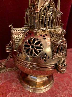 Censer style Gothic - style en Brass / Bronze Polished / New Varnished, Dutch 19th century ( anno 1890 )