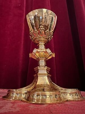 Chalice  style Gothic - Style en Silver / Gilt / Polished and Varnished, Belgium  19 th century