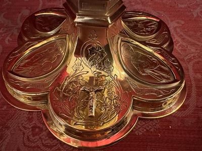 Chalice  style Gothic - Style en Silver / Gilt / Polished and Varnished, Belgium  19 th century