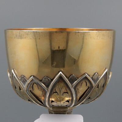 Chalice More And Betilversmith : W.N.M. Van Hooft (1897-1918)  style Gothic Style en Silver / Stones, 'S-Hertogenbosch / Netherlands  19th Century