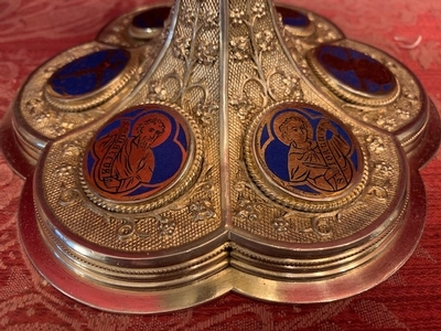 Chalice Original Paten Spoon And Case. Signed : Bourdon  style Gothic - Style en Full - Silver (800) / Stones / Enamell Medallions , Belgium 19th century ( anno 1875 )