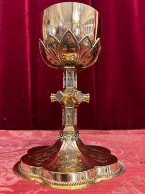 Chalice Silversmith : W.N.M. Van Hooft (1897-1918) style Gothic - Style en Full - Silver / Silver Marks Present  / Polished & Varnished,  'S-Hertogenbosch / Netherlands 19 th century ( Anno 1865 )