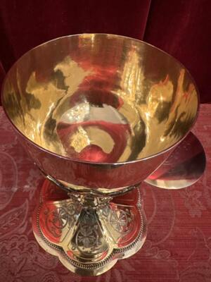 Chalice Silversmith : W.N.M. Van Hooft (1897-1918) style Gothic - Style en Full - Silver / Silver Marks Present  / Polished & Varnished,  'S-Hertogenbosch / Netherlands 19 th century ( Anno 1865 )