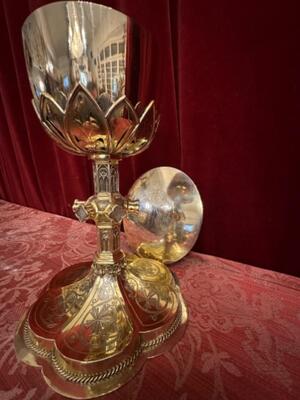 Chalice Silversmith : W.N.M. Van Hooft (1897-1918) style Gothic - Style en Full - Silver / Silver Marks Present  / Polished & Varnished,  'S-Hertogenbosch / Netherlands 19 th century ( Anno 1865 )