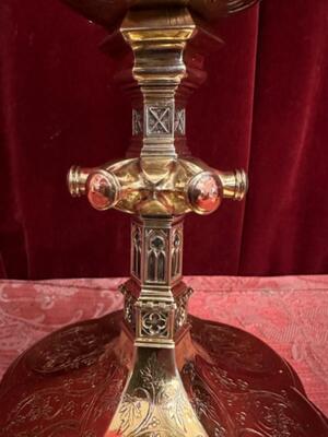 Chalice With Original Paten. Signed By J.O Roosmalen & Zn style Gothic - Style en Full - Silver / Polished & Varnished / Silver Marks Present, Utrecht Neterlands 19 th century ( Anno 1865 )