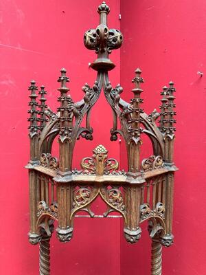 1 Gothic - style Chapel