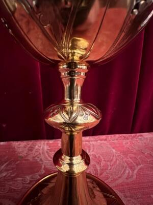 Ciborium style Gothic - Style en Brass Polished and Varnished / Silver Cuppa, France 19 th century ( Anno 1885 )