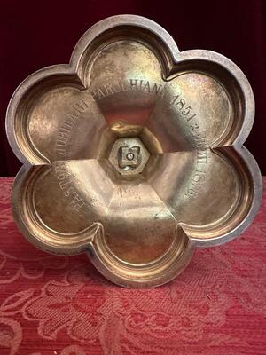 1 Gothic - Style Ciborium