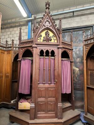 Confessional  style Gothic - Style en Oak Wood, Belgium 19th century