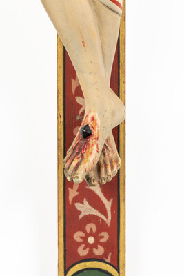 1 Gothic - Style Corpus With Cross