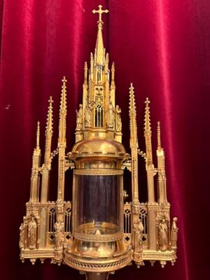 Exceptional Cillinder Monstrance style Gothic - Style en Brass / Bronze / Gilt / Glass, Belgium  19 th century ( Anno 1840 )