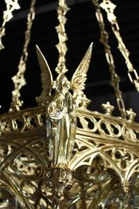 1 Gothic - style Exceptional Sanctuary Lamp
