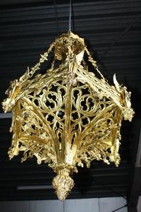 1 Gothic - style Exceptional Sanctuary Lamp