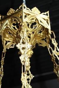 1 Gothic - style Exceptional Sanctuary Lamp