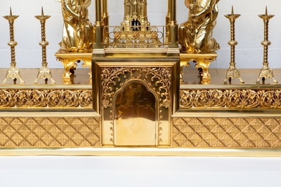 Exceptional & Unique Altar  style Gothic - style en Full Bronze Gilt Polished Varnished / Enamelled Parts / Total Weight 600 KGS. , France 19th century ( anno 1865 )