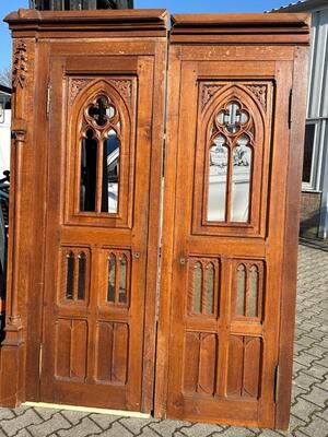 High Quality Confessional Doors style Gothic - Style en Solid - Oak wood, Belgium  19 th century