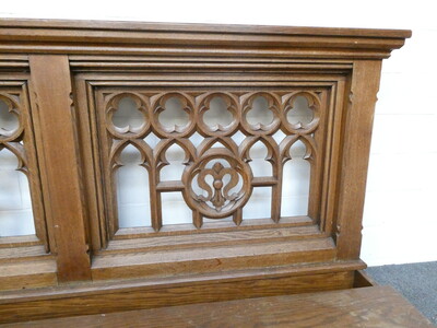 Kneeler Expected !! style Gothic - Style en Oak wood, Belgium  19 th century